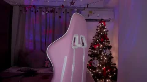 EMILY online show from January 8, 2025, 5:59 am