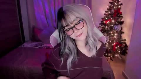 EMILY online show from January 11, 2025, 4:38 am