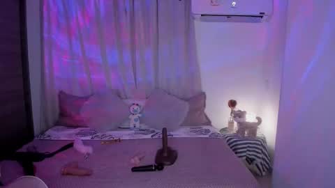 EMILY online show from January 14, 2025, 5:08 am