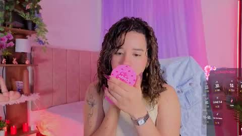 emilyrousex online show from November 23, 2025, 4:18 pm