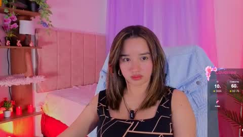 emilyrousex online show from November 25, 2025, 5:35 pm