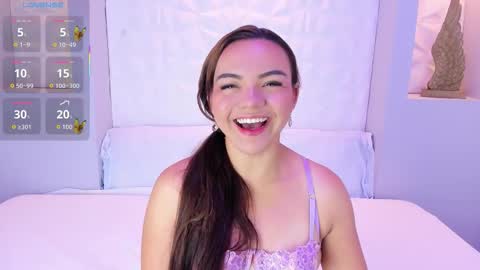 EMILY online show from November 4, 2025, 7:13 pm