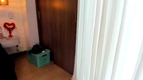 emilysweet online show from September 16, 2025, 5:36 pm