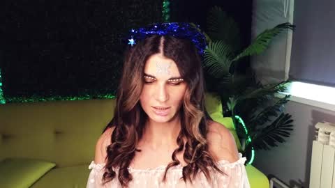 Emily online show from December 27, 2024, 4:47 am