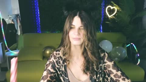 Emily online show from January 17, 2025, 4:49 am