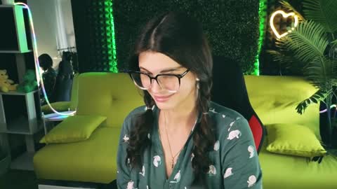 Emily online show from January 30, 2025, 4:37 am