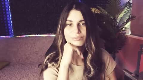 Emily online show from September 12, 2025, 2:11 am