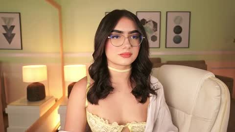 Emily Turner  online show from April 1, 2026, 7:11 pm