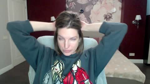 Snapshot of emilywalkers chatting on January 23, 2025, 7:43 am EmilyWalkers online show from January 23, 2025, 7:43 am