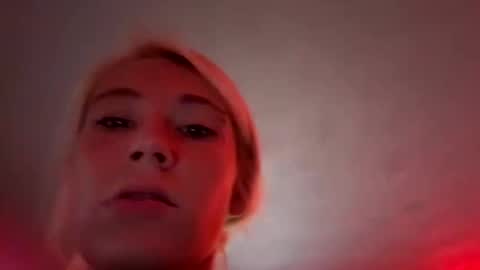 Snapshot of emilywarren296 chatting on September 24, 2025, 3:04 pm emilywarren296 online show from September 24, 2025, 3:04 pm