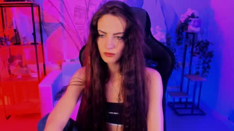 Emily online show from January 30, 2025, 8:11 am