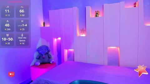 emilywilliis online show from February 11, 2026, 11:59 am