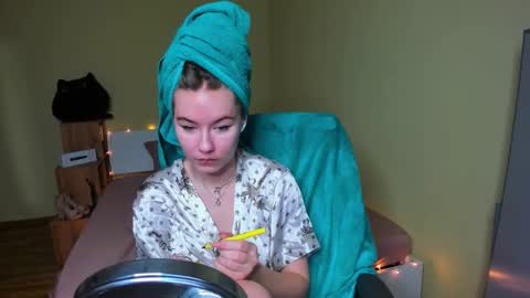 Emily online show from February 2, 2025, 10:35 am