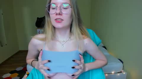 Emily online show from February 18, 2025, 5:31 pm