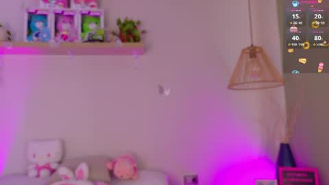 Snapshot of emilyy_bank chatting on June 11, 2026, 8:29 pm Emily Bank online show from June 11, 2026, 8:29 pm