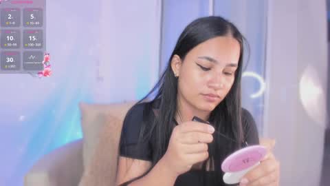 emilyy_kim online show from March 26, 2026, 10:54 am