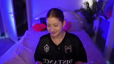 Snapshot of emilyyboo chatting on July 30, 2026, 4:50 pm Emily online show from July 30, 2026, 4:50 pm