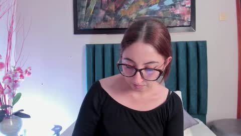 Emilyy Watson online show from December 13, 2025, 11:54 pm