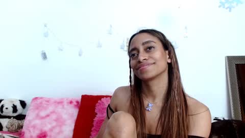 emilyzans07 online show from January 31, 2025, 2:48 am