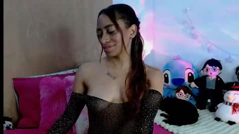 emilyzans07 online show from March 6, 2025, 2:09 am
