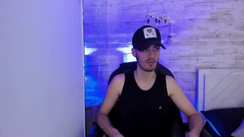 Snapshot of emir_ozan chatting on February 11, 2026, 7:08 pm emir_ozan online show from February 11, 2026, 7:08 pm