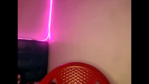 L i a    time online 7am - 1pm Gtm-5  online show from February 1, 2026, 5:11 pm