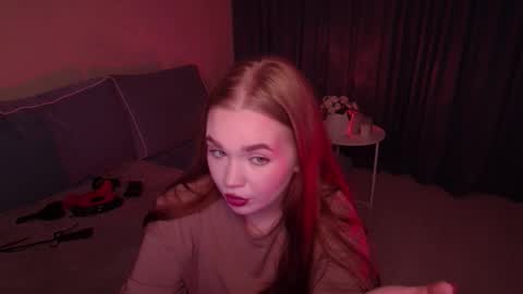 Emmi online show from September 17, 2025, 6:31 pm