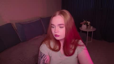 Emmi online show from September 24, 2025, 3:32 am