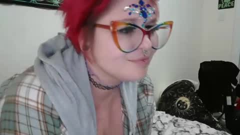 emma lotacurves online show from December 18, 2024, 5:10 pm