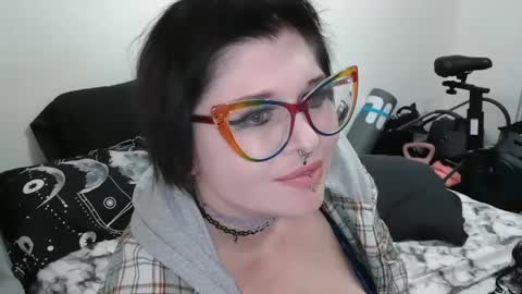 emma lotacurves online show from January 25, 2025, 2:36 pm