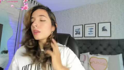 Emma online show from February 18, 2025, 12:28 pm