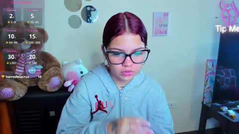 Snapshot of emma_boo_ chatting on February 16, 2026, 3:30 pm emma_boo_ online show from February 16, 2026, 3:30 pm