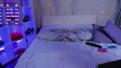 Snapshot of emma_brewn chatting on November 6, 2025, 10:16 am Emma online show from November 6, 2025, 10:16 am