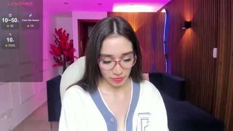emma_caarter online show from June 30, 2026, 4:13 am