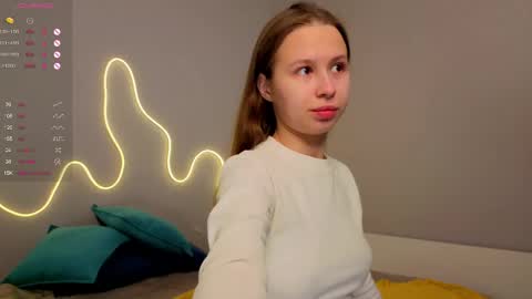 Emma online show from May 25, 2026, 2:06 am