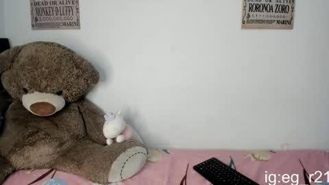 emma_grayys online show from March 31, 2026, 4:13 am