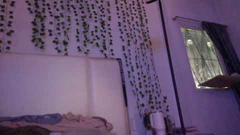 emma_johnson_ online show from October 28, 2025, 1:20 am