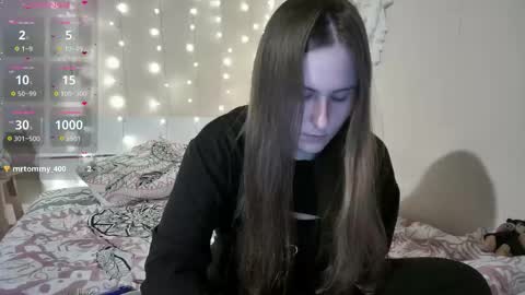 emma_just online show from September 12, 2025, 7:30 am