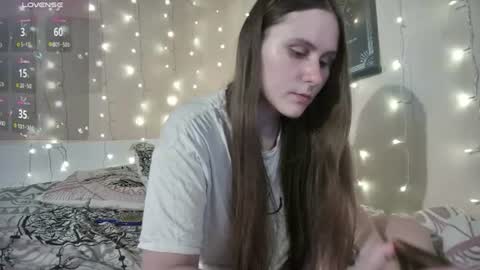 Snapshot of emma_just chatting on June 29, 2026, 5:24 pm emma_just online show from June 29, 2026, 5:24 pm