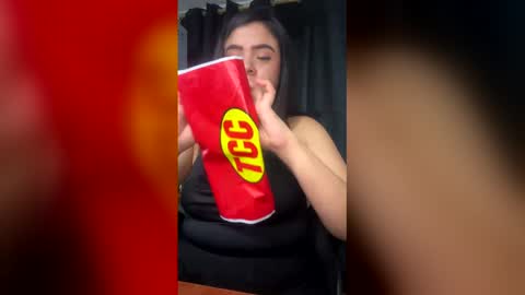 Snapshot of emma_kors_ chatting on February 6, 2026, 11:19 pm Emma online show from February 6, 2026, 11:19 pm