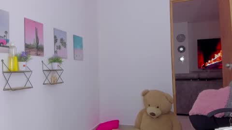 whises lits        online show from November 25, 2025, 12:49 pm