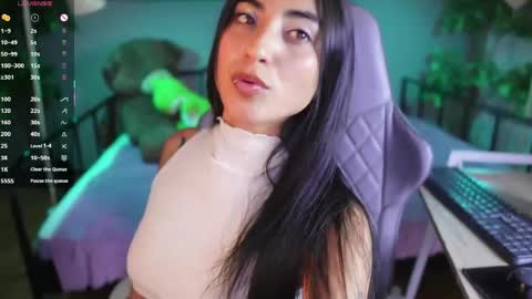 Emma online show from April 16, 2026, 10:23 pm