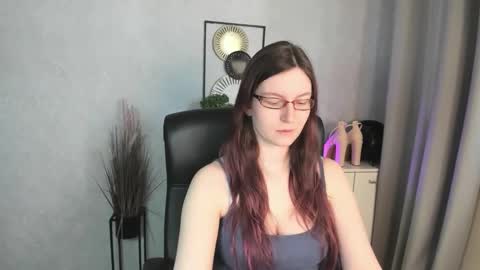 Snapshot of emma_lust94 chatting on May 5, 2026, 5:37 am emma online show from May 5, 2026, 5:37 am