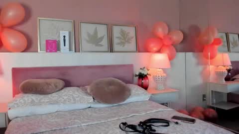  Emma  online show from October 21, 2025, 5:08 am