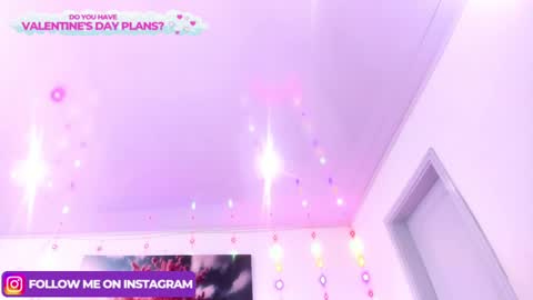 Emma Monserratt online show from February 4, 2025, 10:21 am