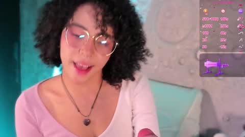     online show from October 17, 2025, 10:18 am