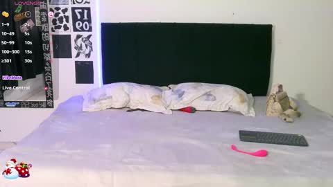 Snapshot of emma_ortega chatting on December 19, 2024, 8:23 pm emma ortega online show from December 19, 2024, 8:23 pm