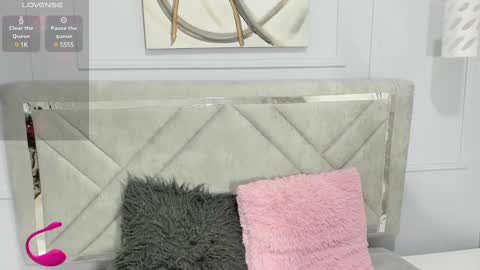 Emma online show from January 15, 2025, 11:43 am