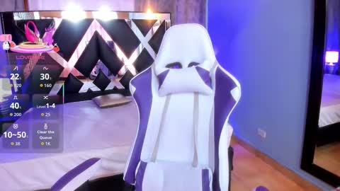 Emma  online show from January 15, 2026, 6:55 pm