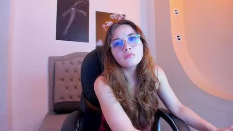 emma online show from September 19, 2025, 4:47 am